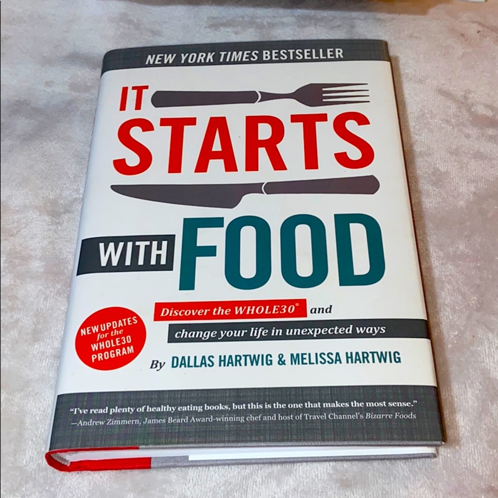 “It Starts with Food” - Nutritional Book WHOLE30